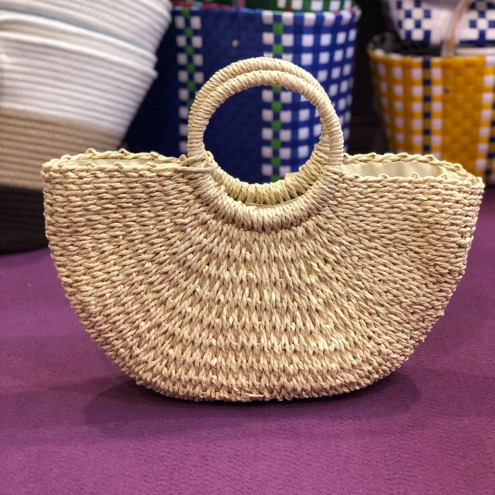 Natural Straw Circle-Handle Tote Bag